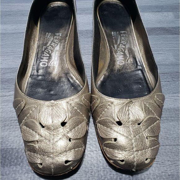 Salvatore Ferragamo Nappa Leather Tiglio Flats, - Picture 1 of 8